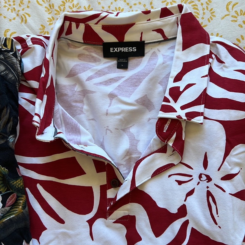 Floral button up bundle - Picture 3 of 3